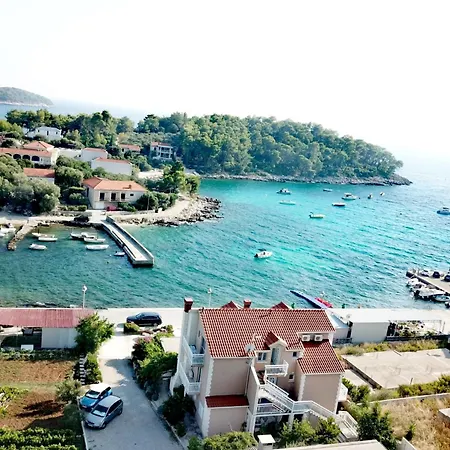 아파트 Seaview Sara *