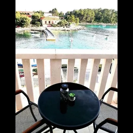Apartment Seaview Sara